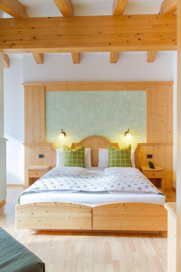 Hotel Genzianella ซิอาโน ดิ ฟิเอมเม ภายนอก รูปภาพ