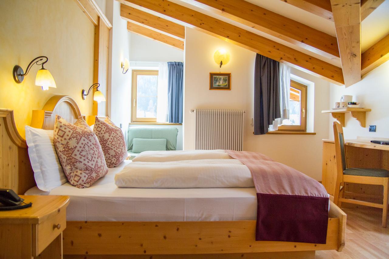 Hotel Genzianella ซิอาโน ดิ ฟิเอมเม ภายนอก รูปภาพ